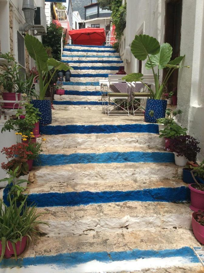 Old Kalamaki Pansiyon Kalkan Exterior photo